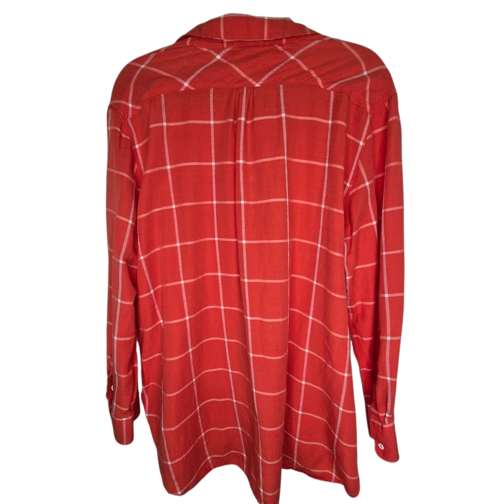 Tommy Bahamas long-sleeve button-down shirt in orange  - Picture 2 of 5